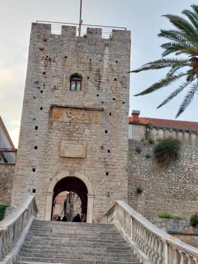 Apartment Pomirenja كورتْشولا المظهر الخارجي الصورة