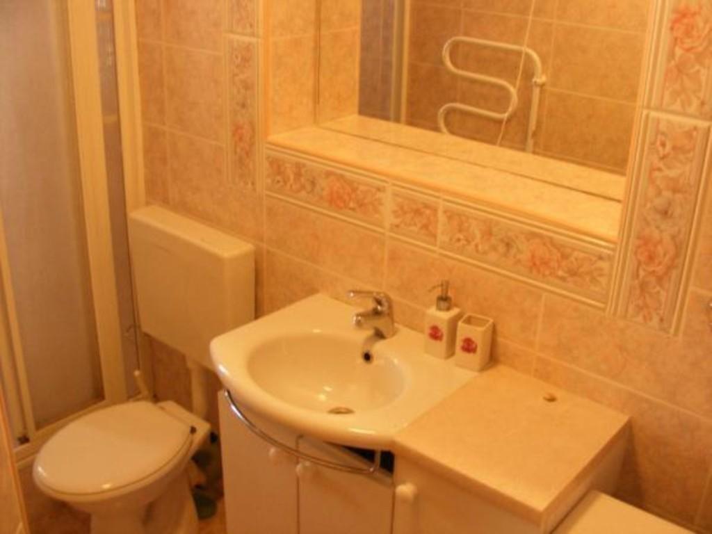 Apartment Pomirenja كورتْشولا الغرفة الصورة