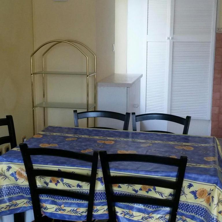 Apartment Pomirenja كورتْشولا الغرفة الصورة
